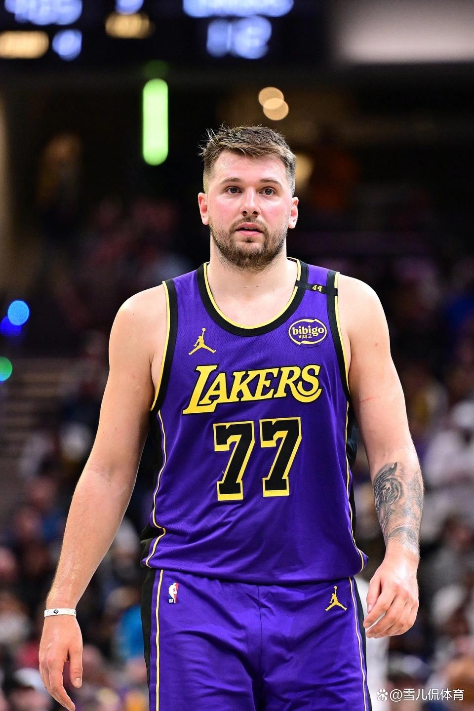 九游官网 -包含赛地聚焦：欧篮联今夜热度飙升，法兰克福状态回暖，球迷炸锅，临场指挥获称赞的词条